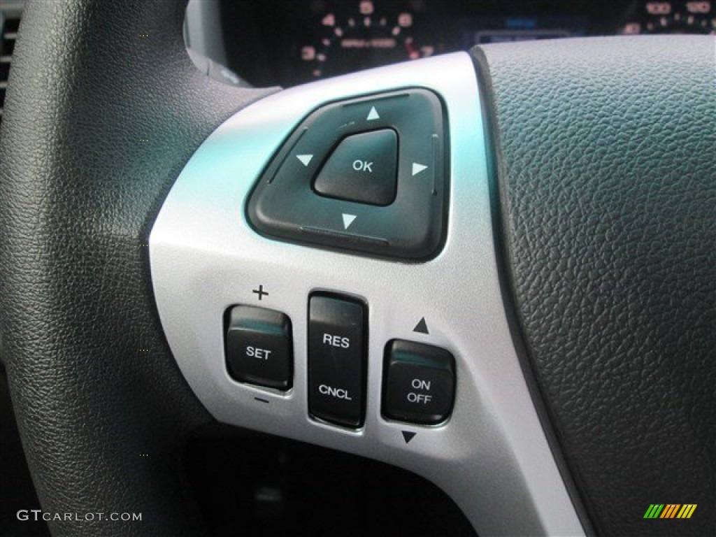 2015 Explorer FWD - Oxford White / Medium Light Stone photo #29