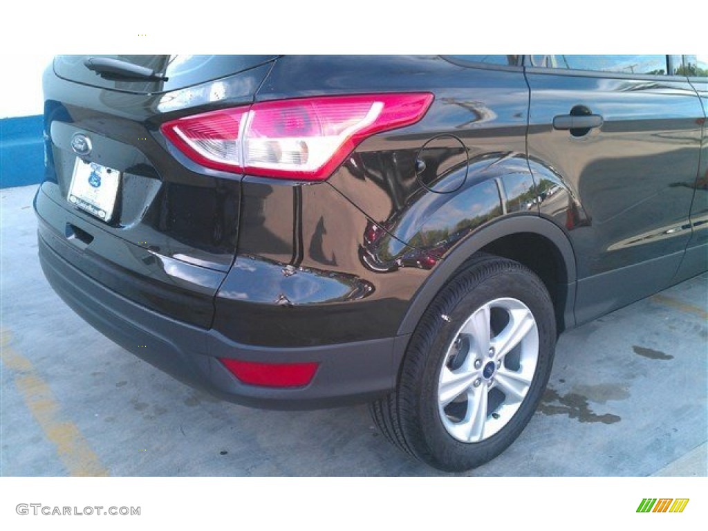 2014 Escape S - Tuxedo Black / Charcoal Black photo #4