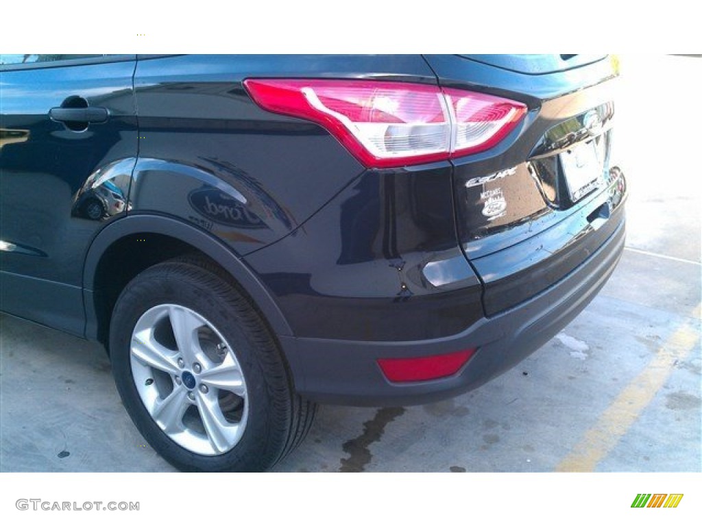 2014 Escape S - Tuxedo Black / Charcoal Black photo #10