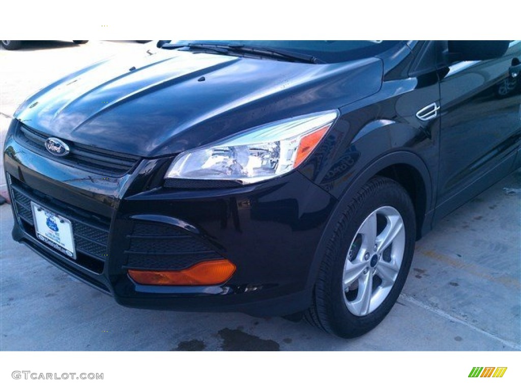 2014 Escape S - Tuxedo Black / Charcoal Black photo #30