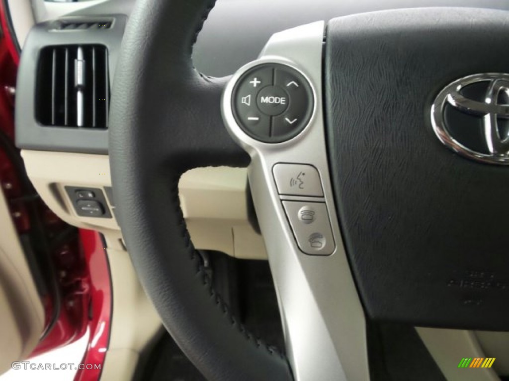 2015 Toyota Prius Four Hybrid Controls Photo #97455244