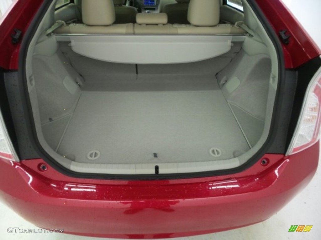 2015 Toyota Prius Four Hybrid Trunk Photo #97455349