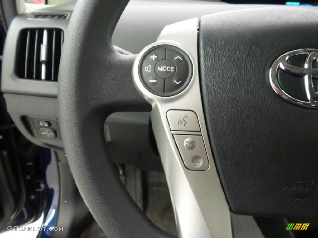 2015 Prius Three Hybrid - Nautical Blue Metallic / Dark Gray photo #23