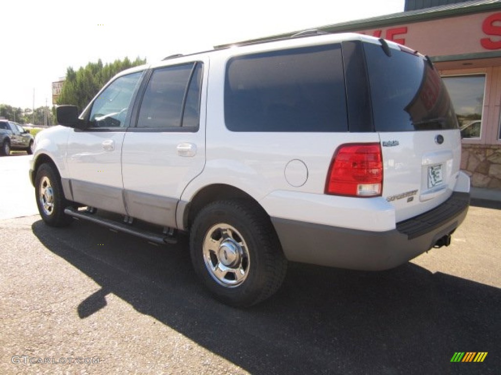 2003 Expedition XLT 4x4 - Oxford White / Flint Grey photo #4