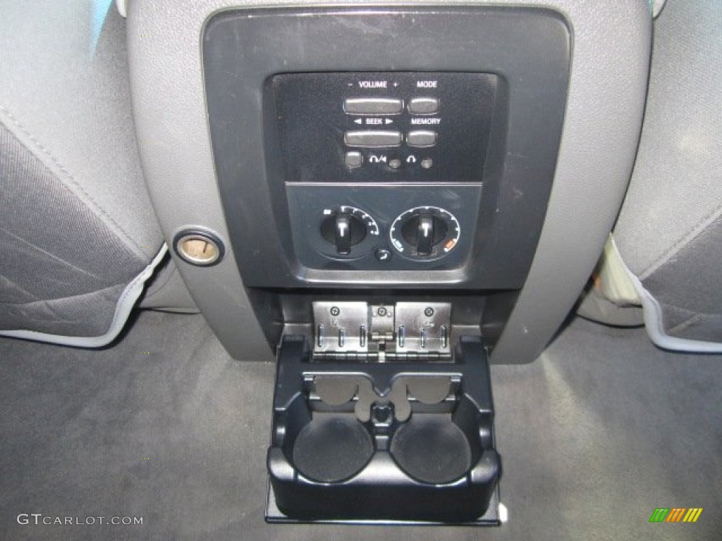 2003 Expedition XLT 4x4 - Oxford White / Flint Grey photo #13