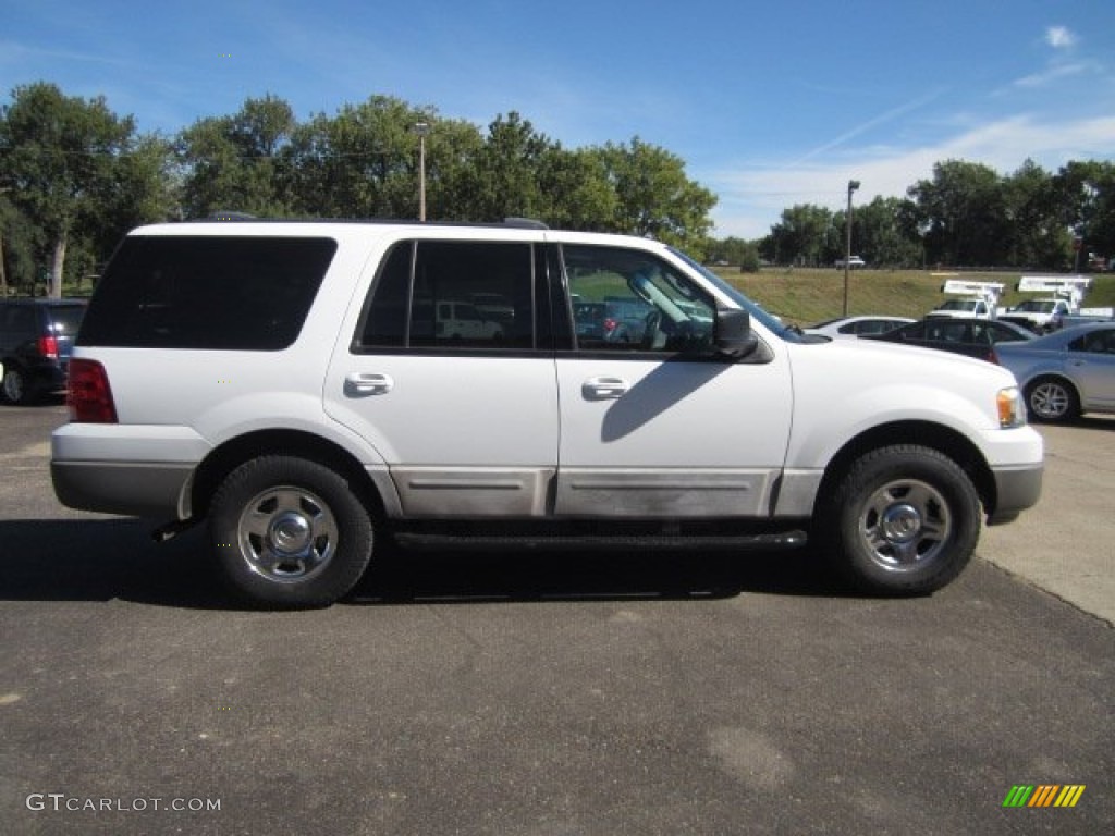 2003 Expedition XLT 4x4 - Oxford White / Flint Grey photo #21