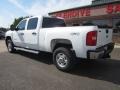 Summit White - Silverado 2500HD LT Crew Cab 4x4 Photo No. 4