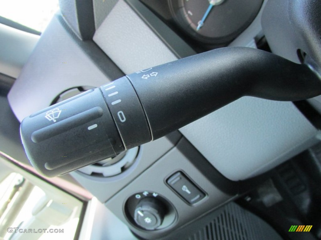 2014 F350 Super Duty XL Regular Cab 4x4 Flat Bed - Oxford White / Steel photo #26