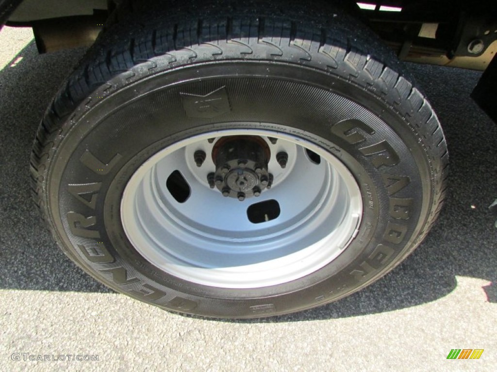 2014 F350 Super Duty XL Regular Cab 4x4 Flat Bed - Oxford White / Steel photo #39