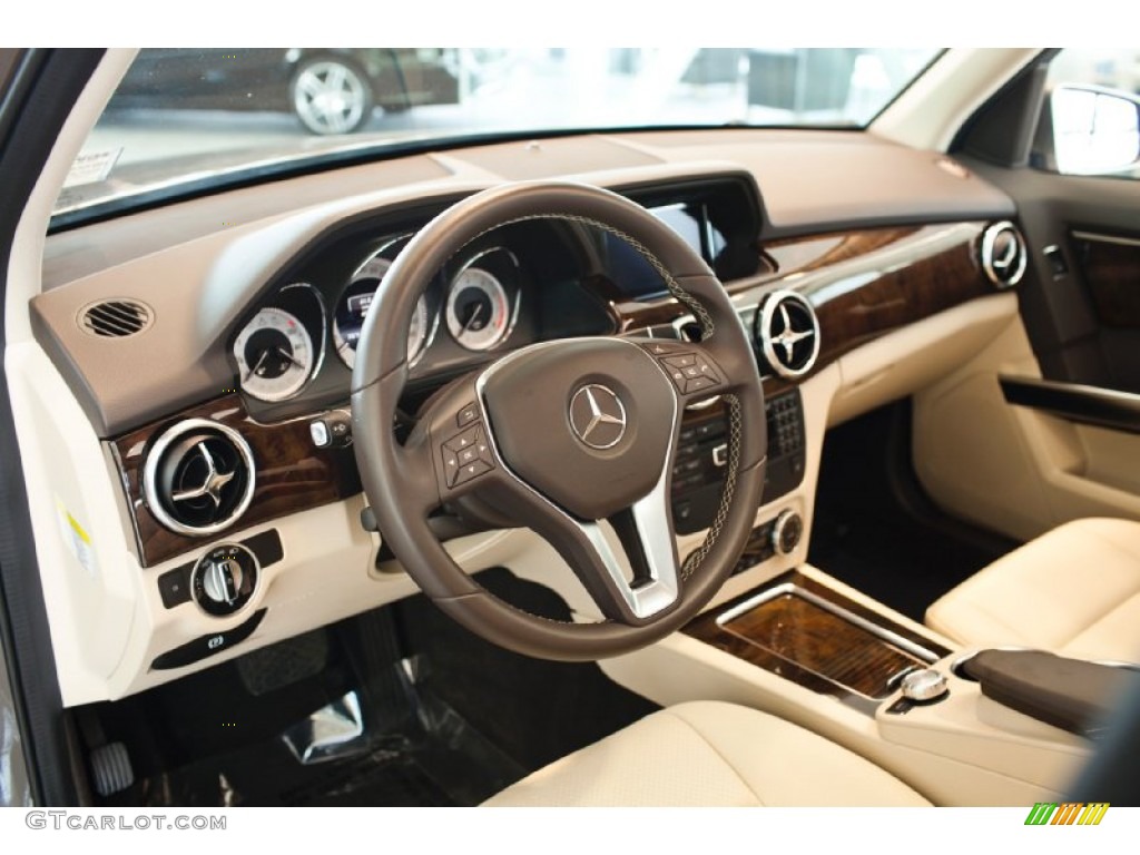 Almond Beige/Mocha Interior 2014 Mercedes-Benz GLK 350 4Matic Photo #97466332
