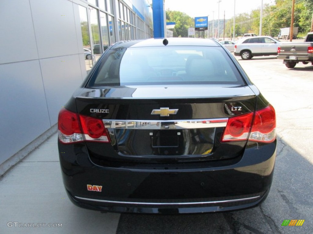 2014 Cruze LTZ - Black Granite Metallic / Jet Black/Brick photo #5