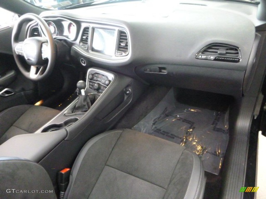 2015 Dodge Challenger R/T Scat Pack Black Dashboard Photo #97477674
