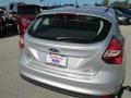 Ingot Silver - Focus SE Hatchback Photo No. 5