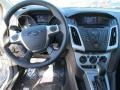 Ingot Silver - Focus SE Hatchback Photo No. 10