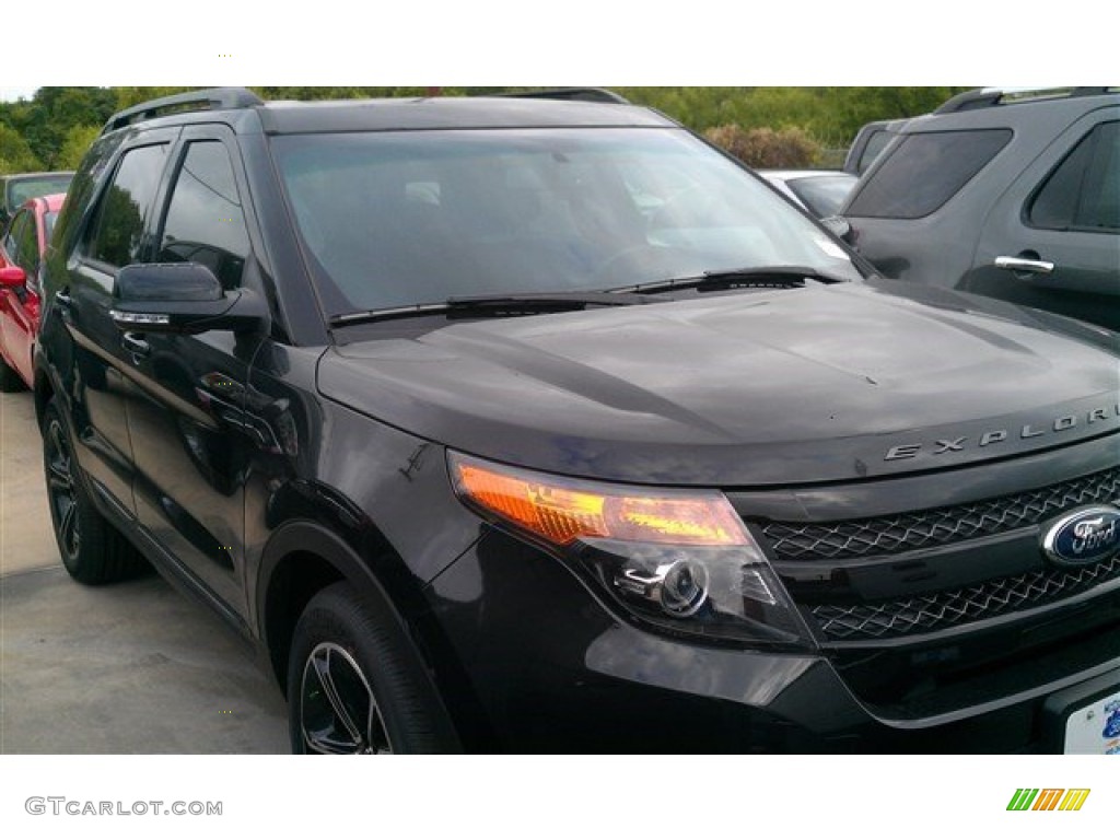 2015 Explorer Sport 4WD - Tuxedo Black / Sport Charcoal Black photo #5