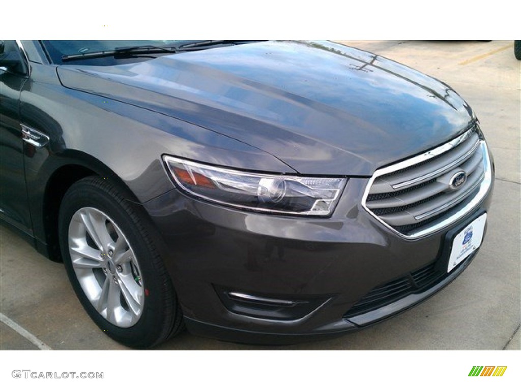 2015 Taurus SEL - Magnetic Metallic / Charcoal Black photo #7