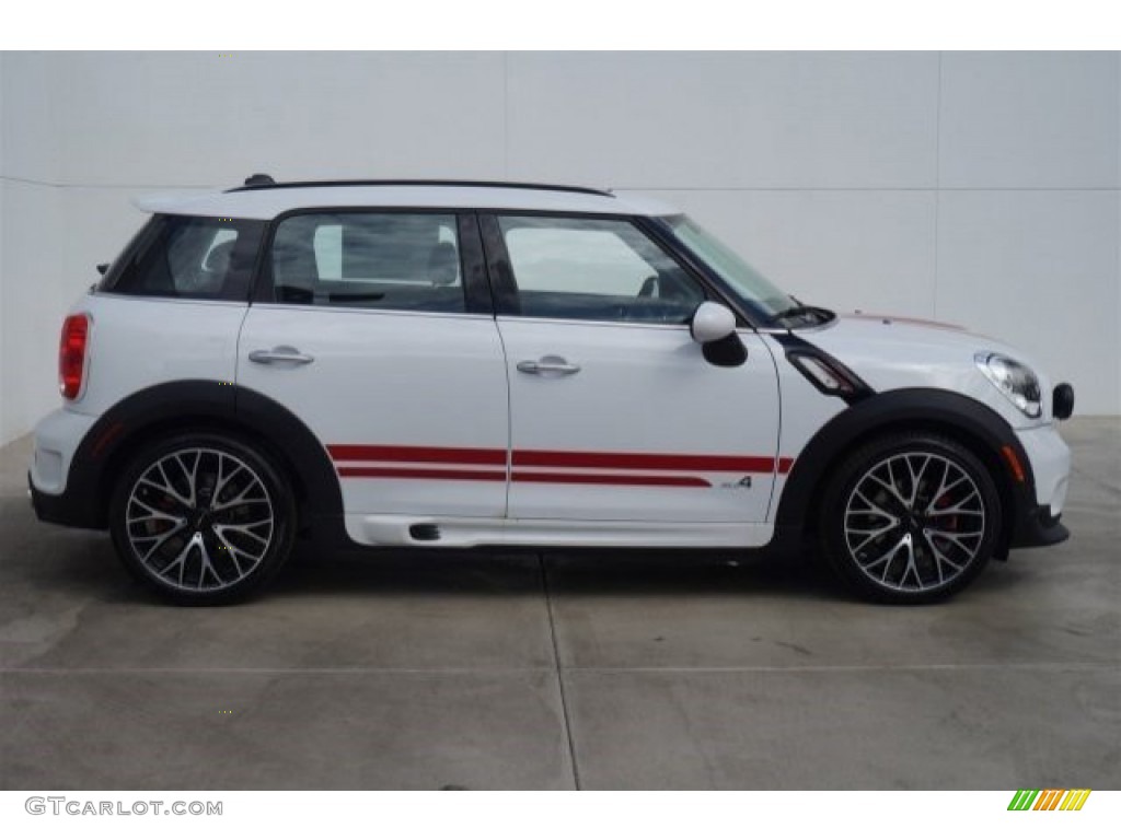 2015 Countryman John Cooper Works All4 - Light White / Lounge Championship Red Leather photo #2
