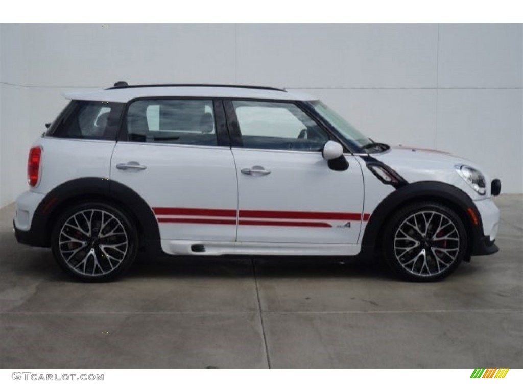 Light White 2015 Mini Countryman John Cooper Works All4 Exterior Photo #97493526