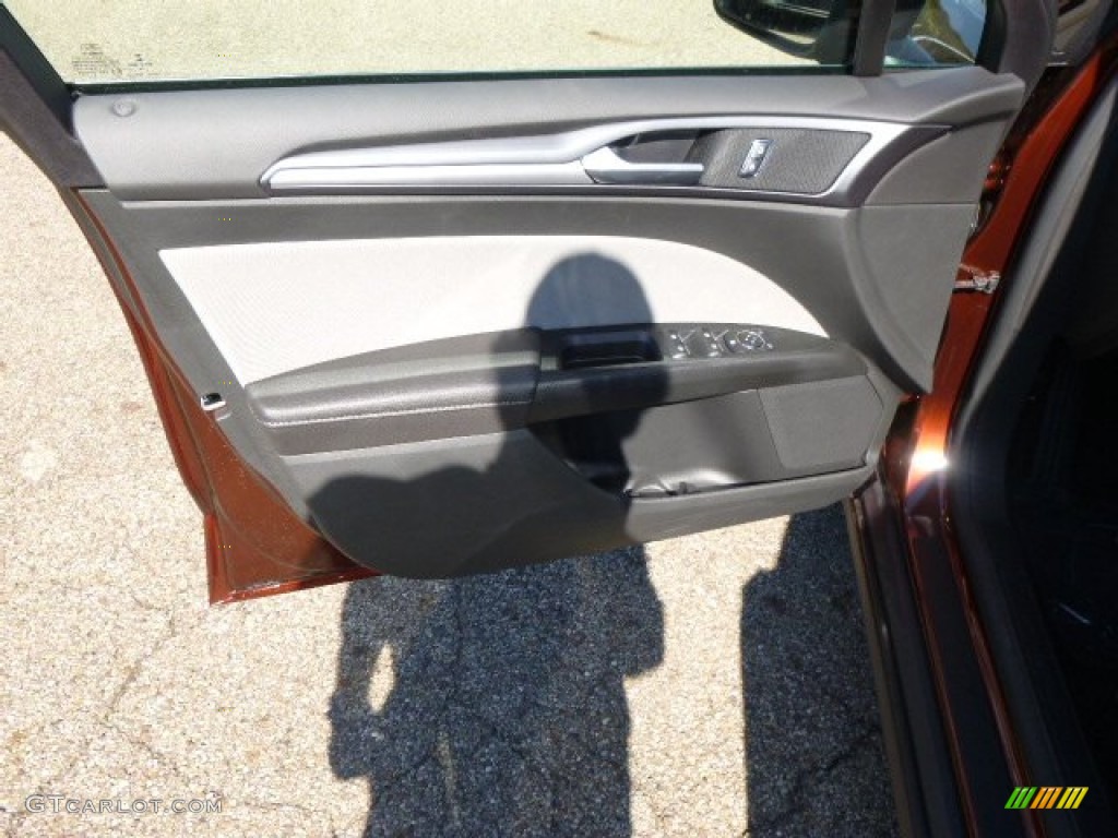 2015 Fusion S - Bronze Fire Metallic / Earth Gray photo #11