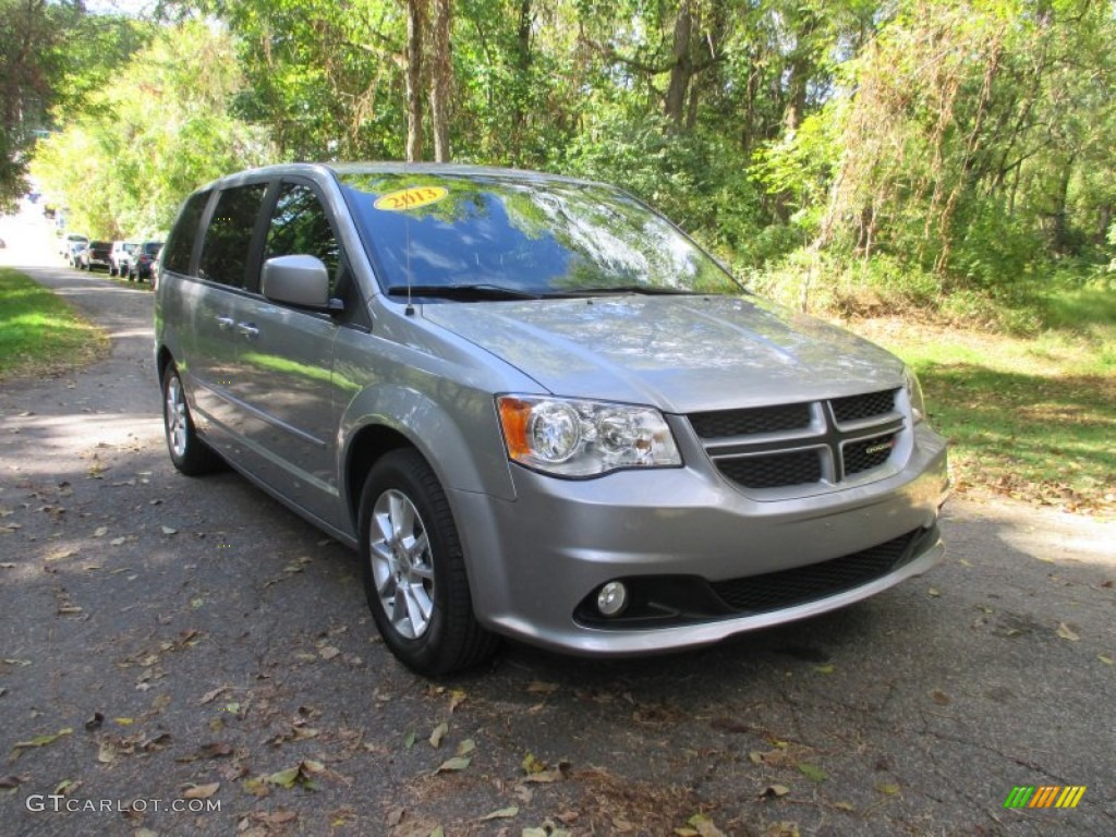 2013 Dodge Grand Caravan R/T Exterior Photos