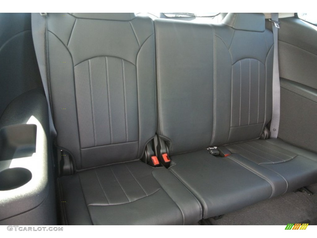 2015 Traverse LTZ - White Diamond Tricoat / Ebony photo #19
