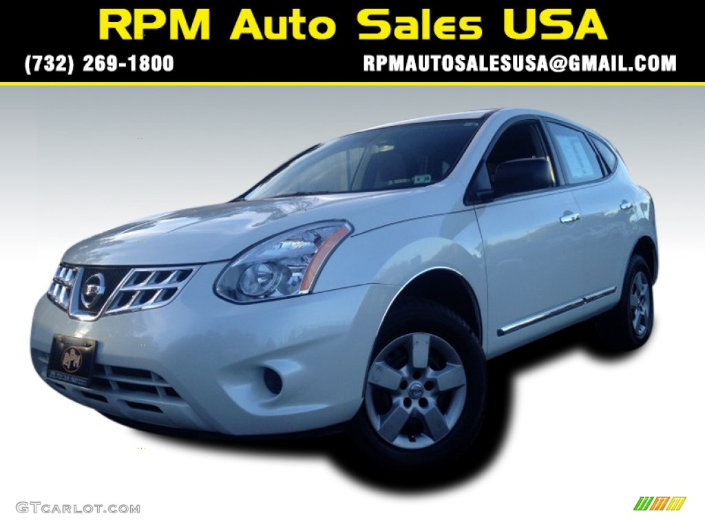 2011 Rogue S AWD - Pearl White / Black photo #1