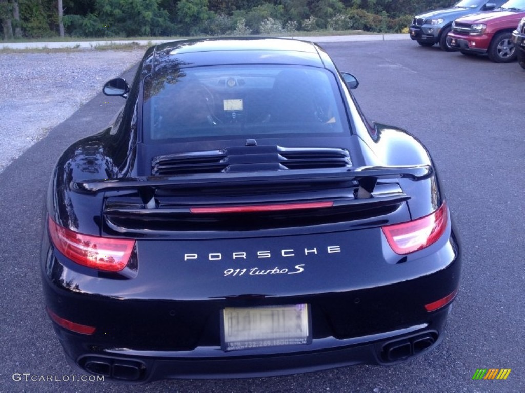 2015 911 Turbo S Coupe - Black / Black photo #10