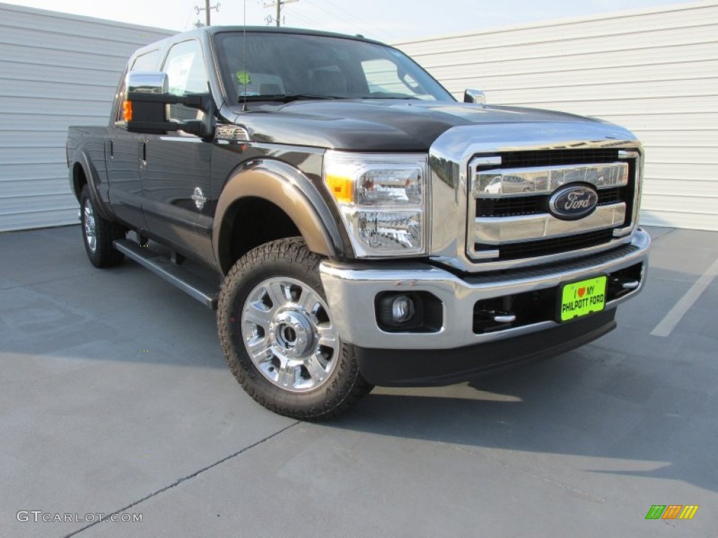 2015 F250 Super Duty Lariat Crew Cab 4x4 - Tuxedo Black / Black photo #2