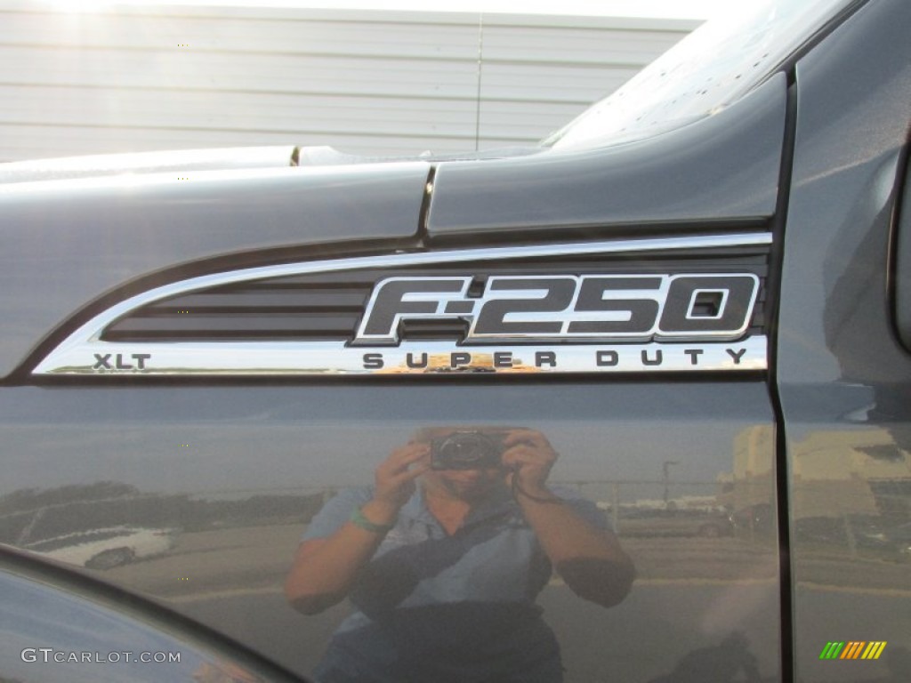 2015 F250 Super Duty XLT Crew Cab 4x4 - Magnetic / Steel photo #14