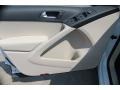 Pure White - Tiguan SE Photo No. 8