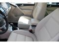 Pure White - Tiguan SE Photo No. 9