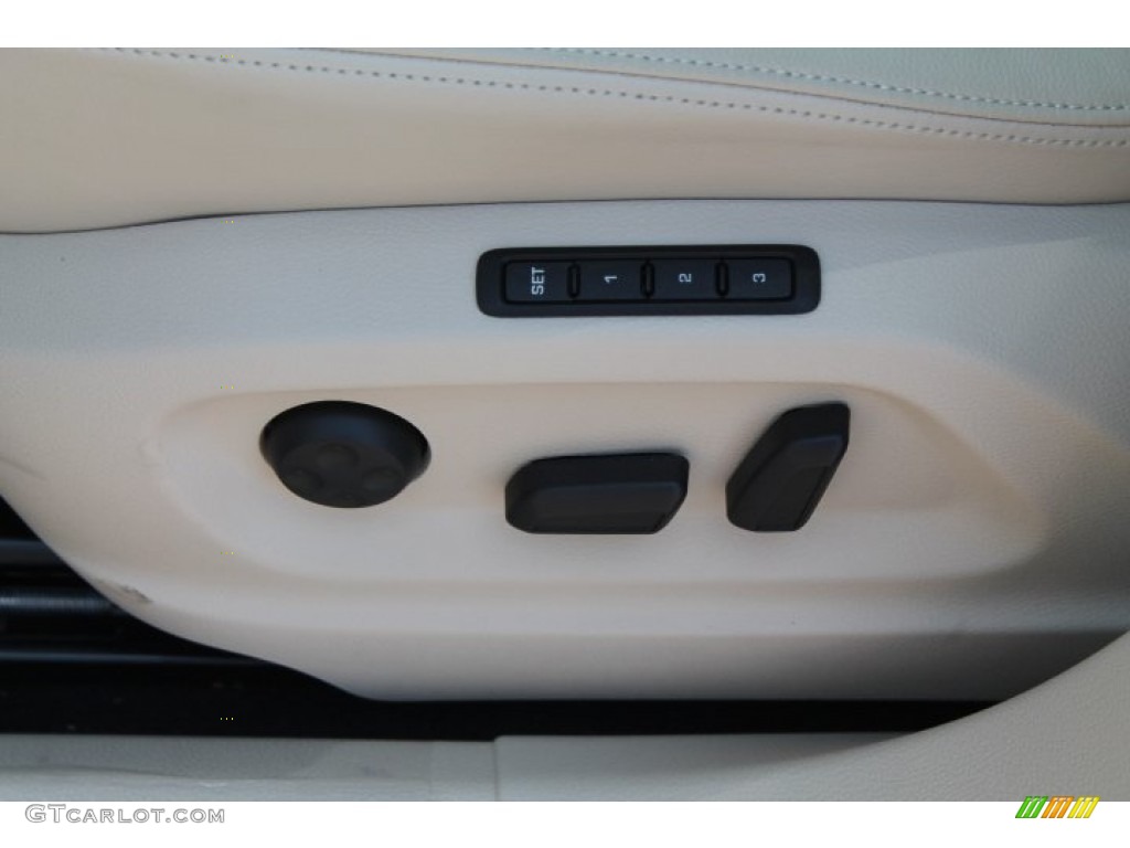 2015 Volkswagen Tiguan R-Line Controls Photo #97520445