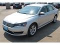 2015 Reflex Silver Metallic Volkswagen Passat SE Sedan  photo #3