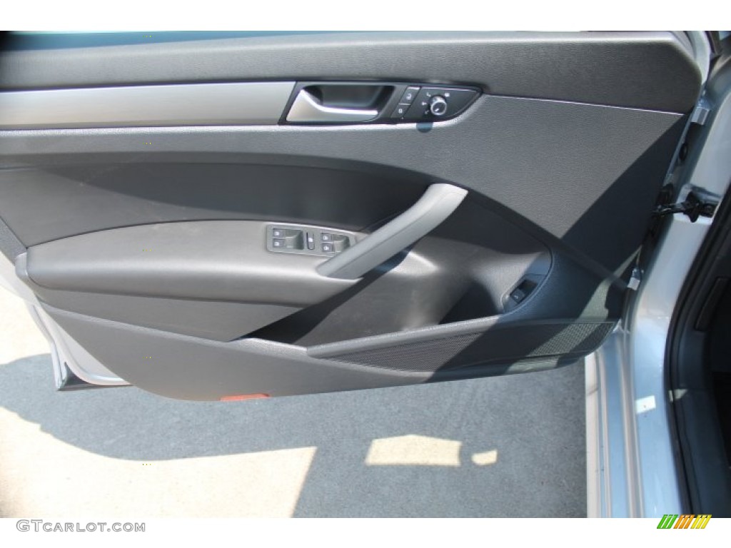 2015 Passat SE Sedan - Reflex Silver Metallic / Titan Black photo #8