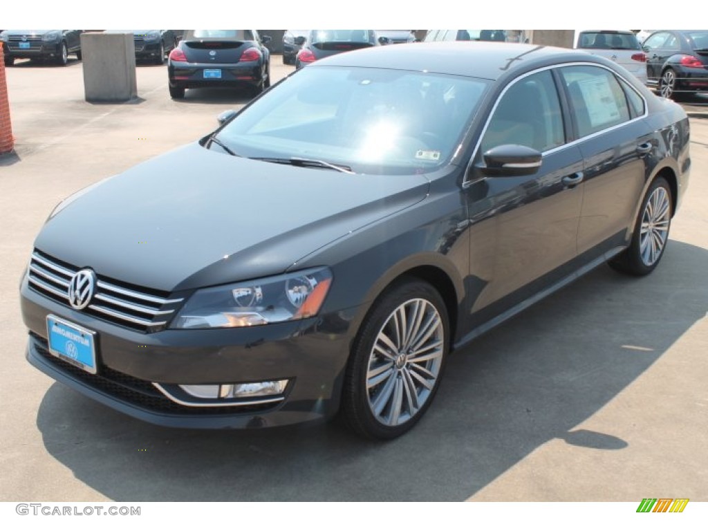 2015 Passat Sport Sedan - Urano Gray / Black/Moonrock Gray photo #3