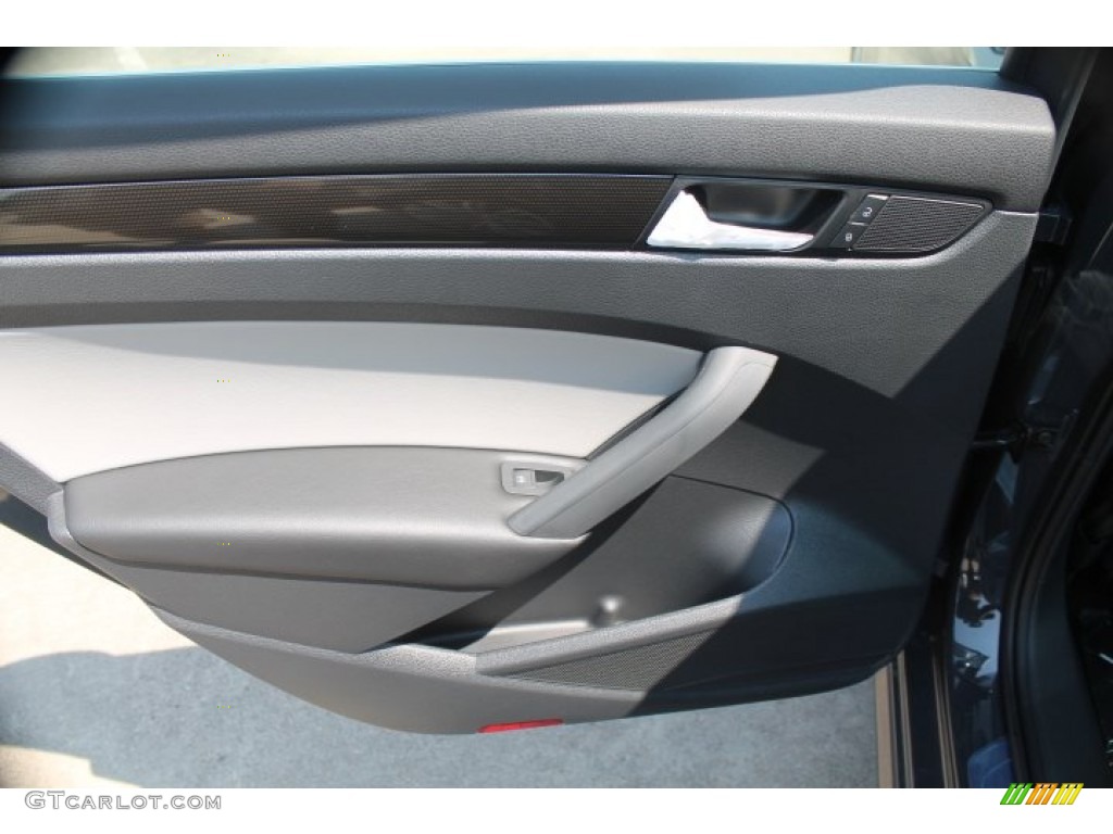 2015 Passat Sport Sedan - Urano Gray / Black/Moonrock Gray photo #20