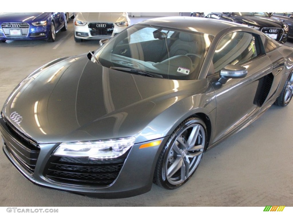 2015 R8 V10 - Daytona Grey Pearl / Black photo #3