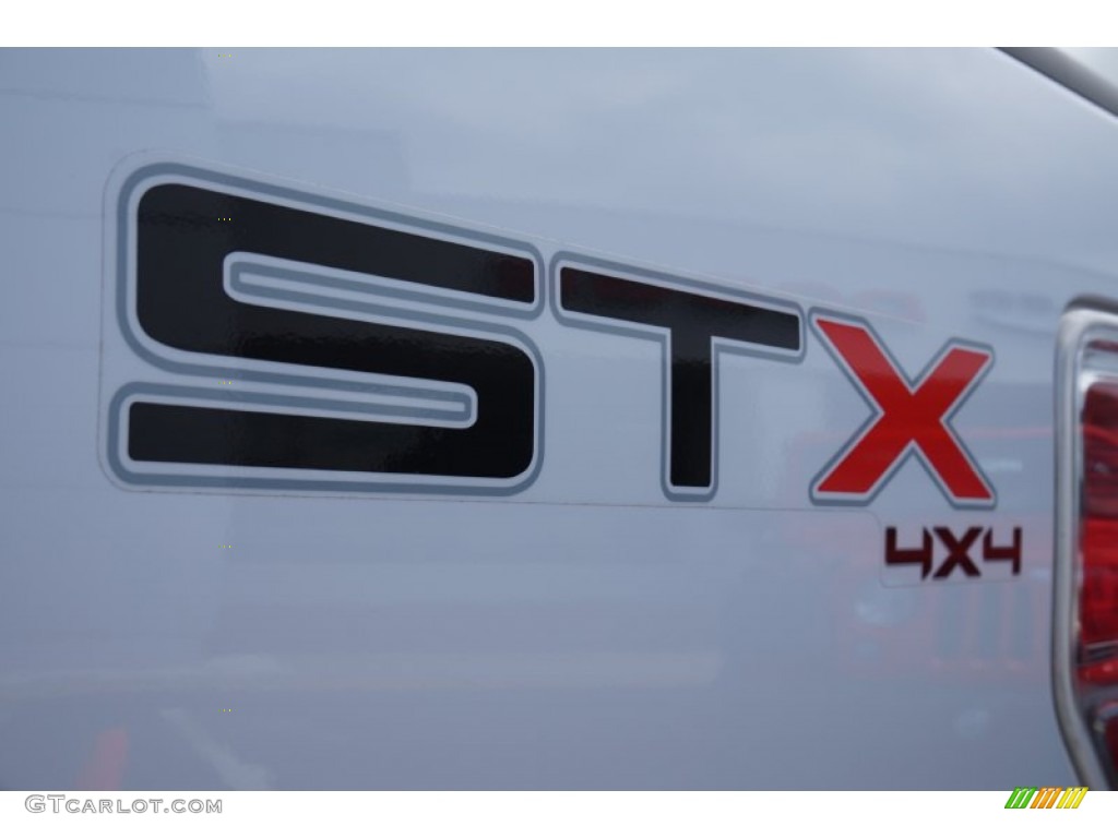 2013 F150 STX SuperCab 4x4 - Oxford White / Steel Gray photo #16