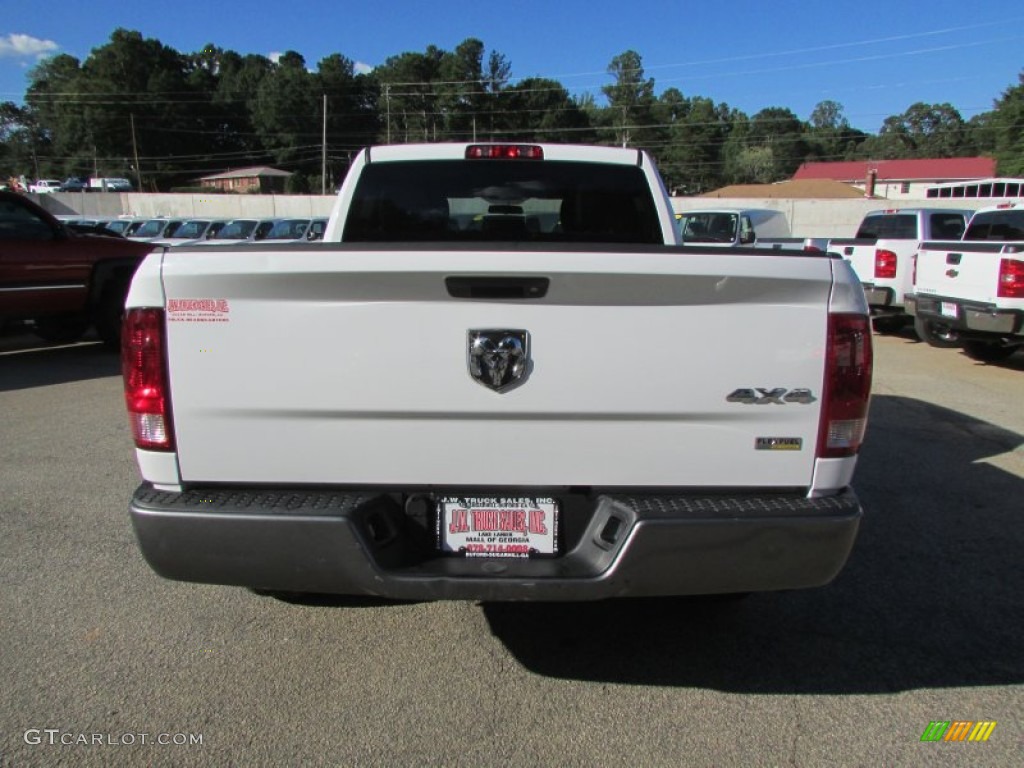 2011 Ram 1500 ST Crew Cab 4x4 - Bright White / Dark Slate Gray/Medium Graystone photo #7