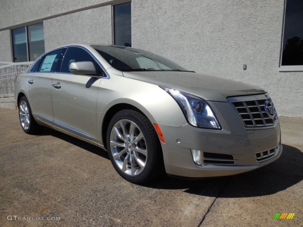 Silver Coast Metallic 2015 Cadillac XTS Luxury Sedan Exterior Photo #97534127