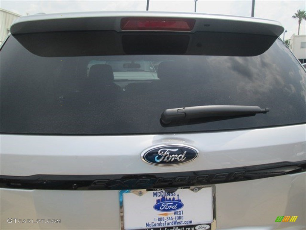 2015 Explorer Sport 4WD - Ingot Silver / Sport Charcoal Black photo #12
