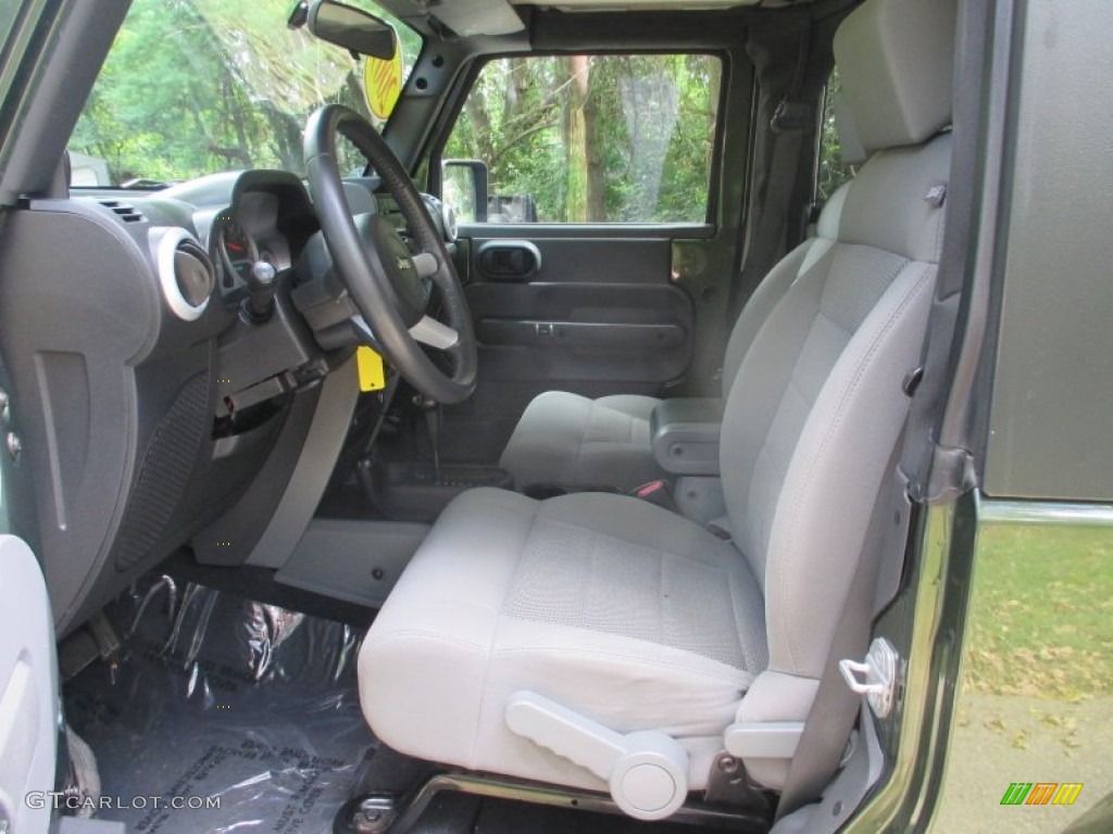 2009 Wrangler Sahara 4x4 - Jeep Green Metallic / Dark Slate Gray/Medium Slate Gray photo #19