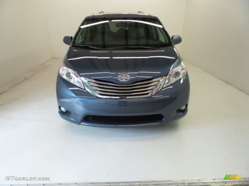 2015 Sienna XLE - Shoreline Blue Pearl / Ash photo #3