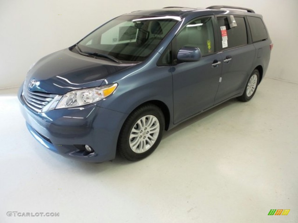 2015 Sienna XLE - Shoreline Blue Pearl / Ash photo #4