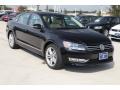 Black - Passat SE Sedan Photo No. 1