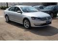 Reflex Silver Metallic 2015 Volkswagen Passat SE Sedan