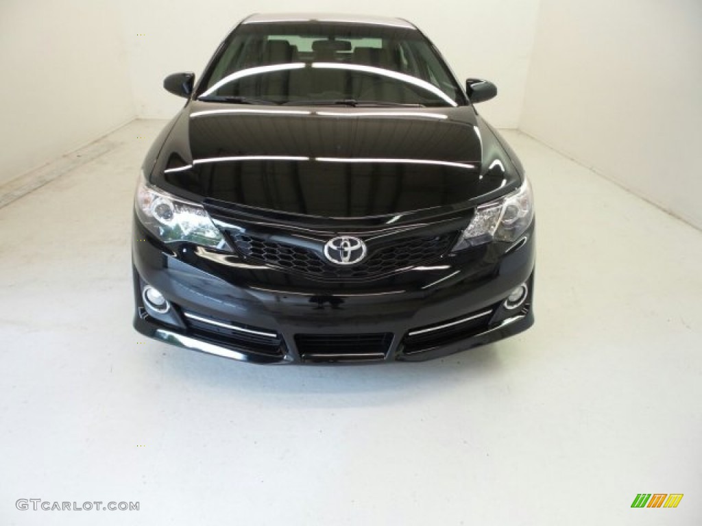 2014 Camry SE - Attitude Black Metallic / Black/Ash photo #3