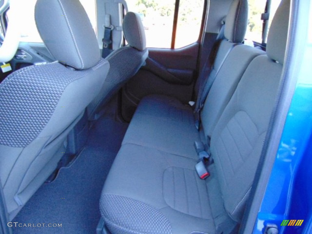 2015 Nissan Frontier Pro-4X Crew Cab 4x4 Rear Seat Photos