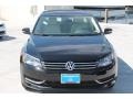 Black - Passat SE Sedan Photo No. 2
