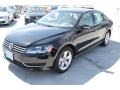 Black - Passat SE Sedan Photo No. 3